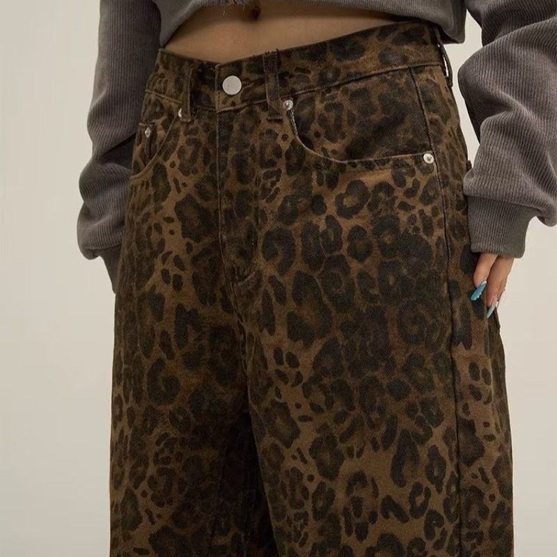 Claudia Leopard Jeans